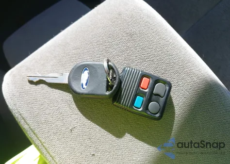 2001 Ford Taurus Se z USA, uszkodzony, nr VIN 1FAFP53UX1G169507